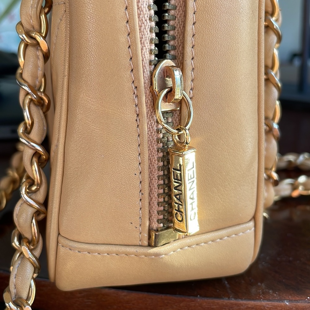Authentic Chanel Chevron Camera Case GHW Bag - Picture 4 of 12